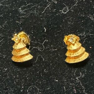 Vintage Avon Christmas Tree Earrings